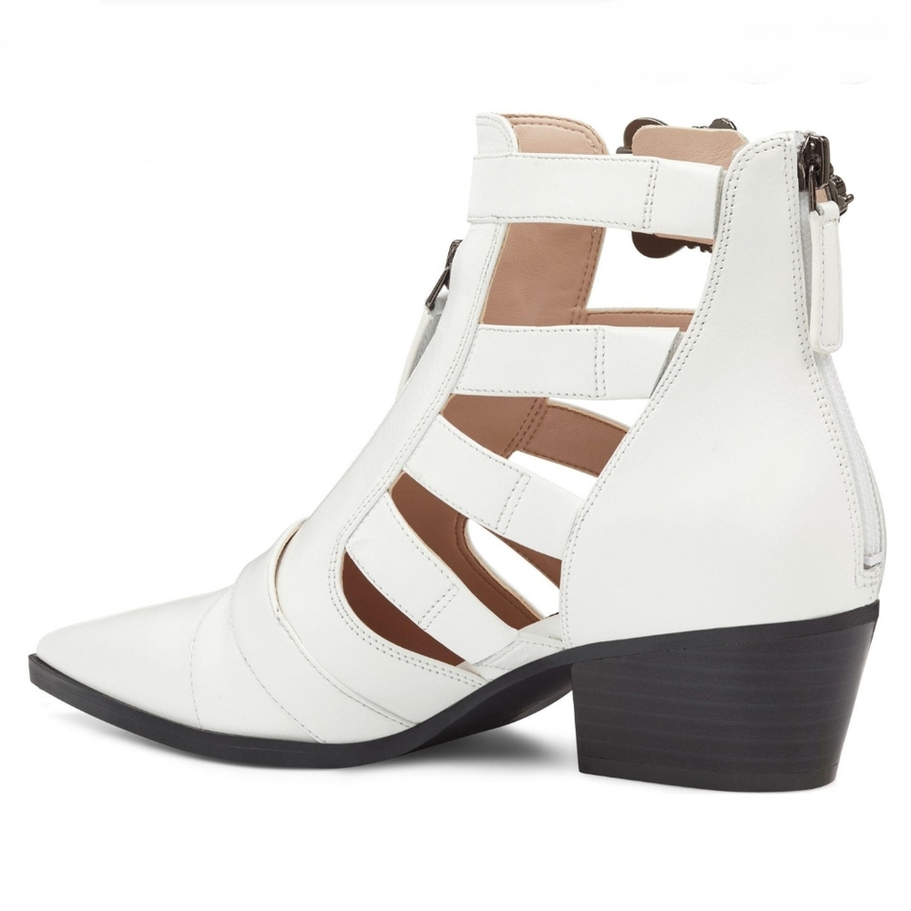Fabulous Western Inspired Nine West Booties - Picture 3 of 8